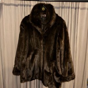 Donna Salyers Fabulous Furs Dark Brown XL
